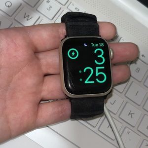 Apple Watch Series 7